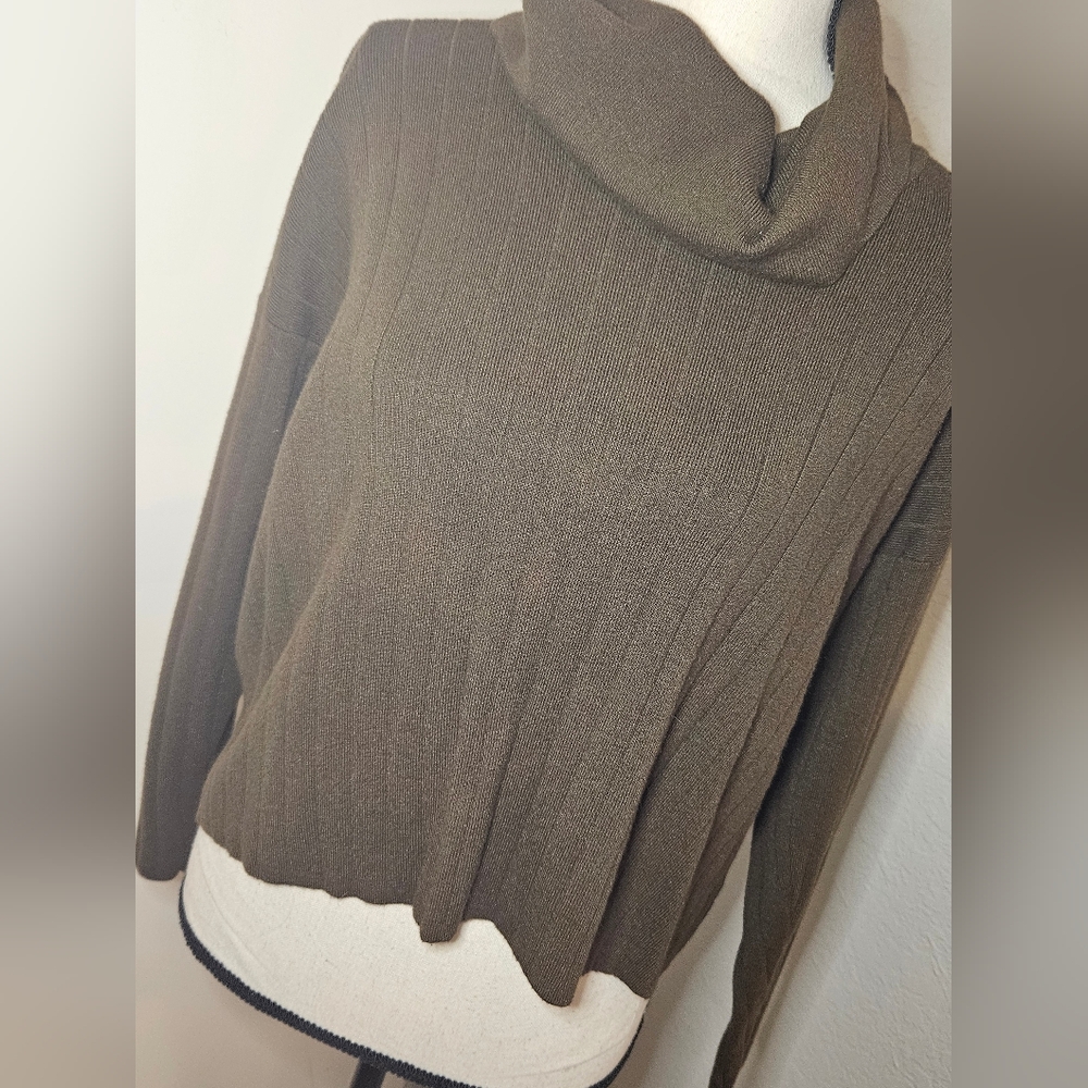 Women's Turtleneck